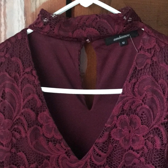 Choker dress - Picture 2 of 3